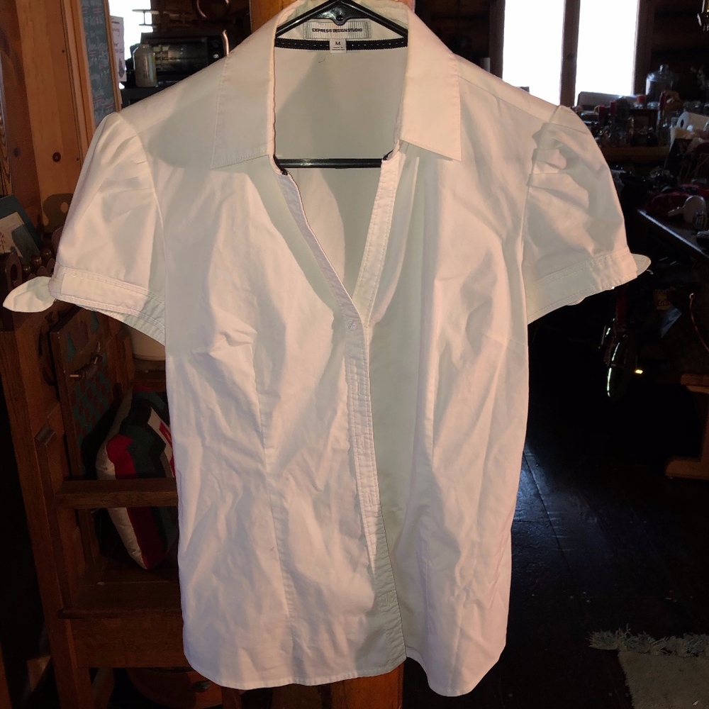 Short Sleeve Express Design Studio M